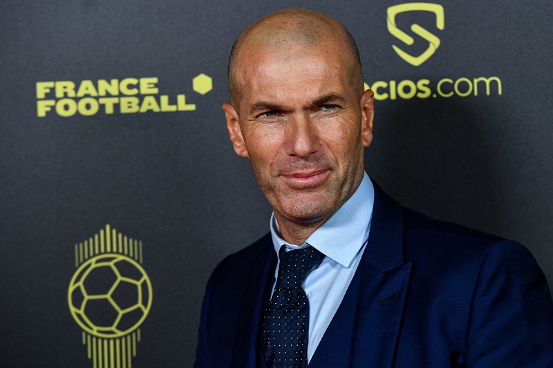 Zinedine Zidane tiếp tục từ chối MU