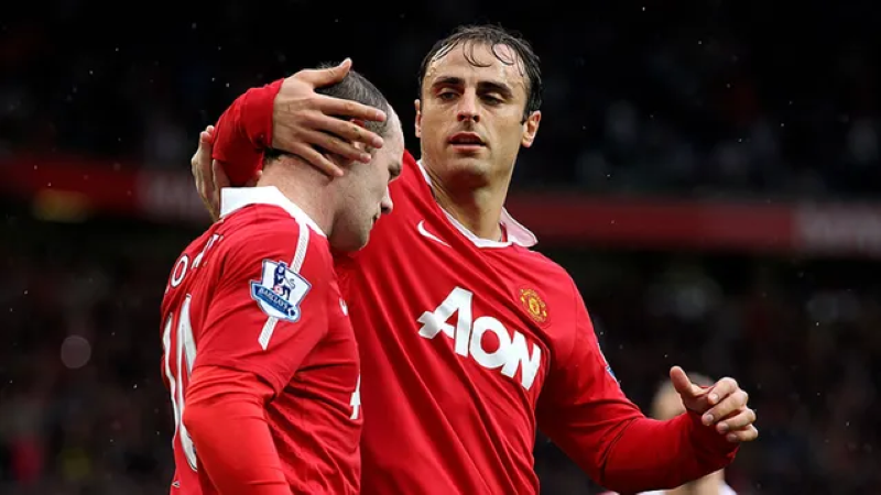 Dimitar Berbatov cùng Wayne Rooney khi khoác áo MU