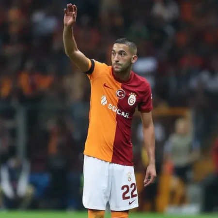 Galatasaray xác định đội hình đấu MU: Hakim Ziyech vắng mặt
