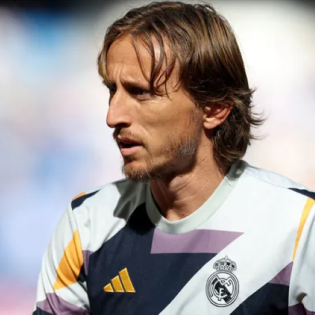 Điểm tin sáng 21/10: MU nhắm đến Luka Modric làm bất ngờ