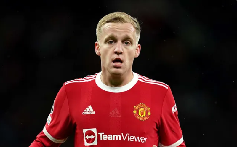 Tiểu sử Donny van de Beek