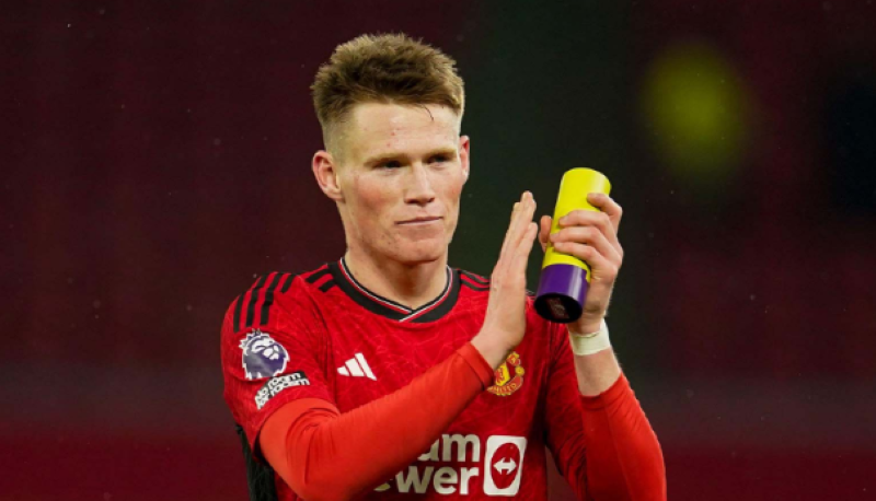 Ten Hag dần tin tưởng vào McTominay.