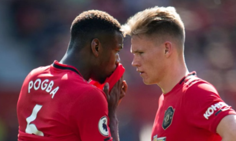 McTominay đã "đánh bại" Pogba.