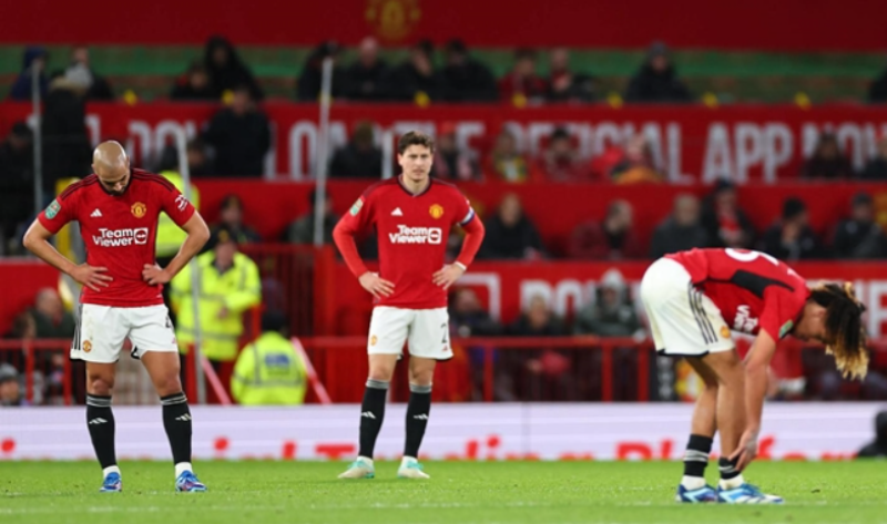 Manchester United đã gặp thất bại trước Newcastle ở vòng đấu của Carabao Cup.